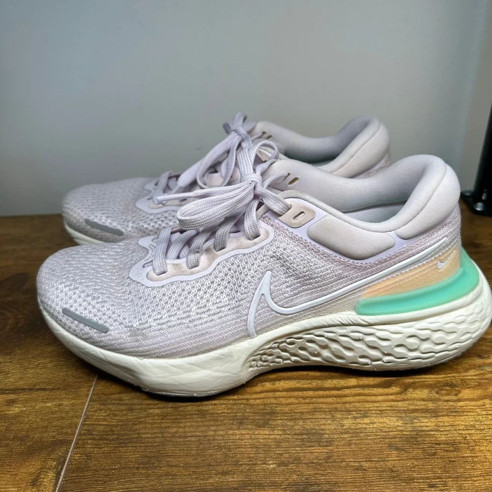 Nike ZoomX Invincible‎ Run Flyknit Veneta Purple Ghost CT2229-500 Womens 8.5